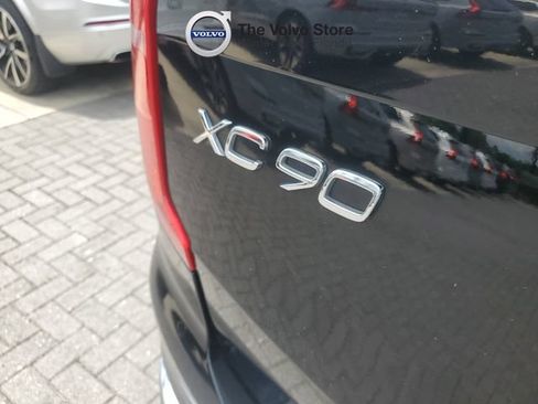 Certified 2023 Volvo XC90 B6 Plus w/ Protection Package Premier AWD/4WD image 9