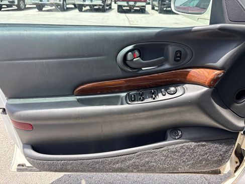 Used 2003 Buick Le Sabre Custom w/ Best Seller Package FWD image 17