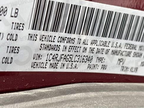 Used 2020 Jeep Grand Cherokee Laredo w/ Quick Order Package 2BN North image 17