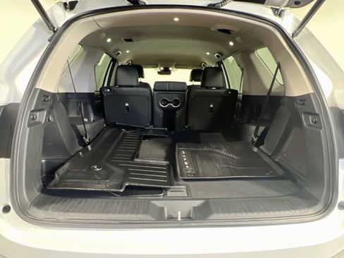 Used 2025 Honda Pilot EX-L image 25
