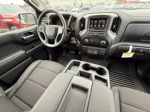 New 2026 Chevrolet Silverado 1500 Custom Trail Boss AWD/4WD image 3