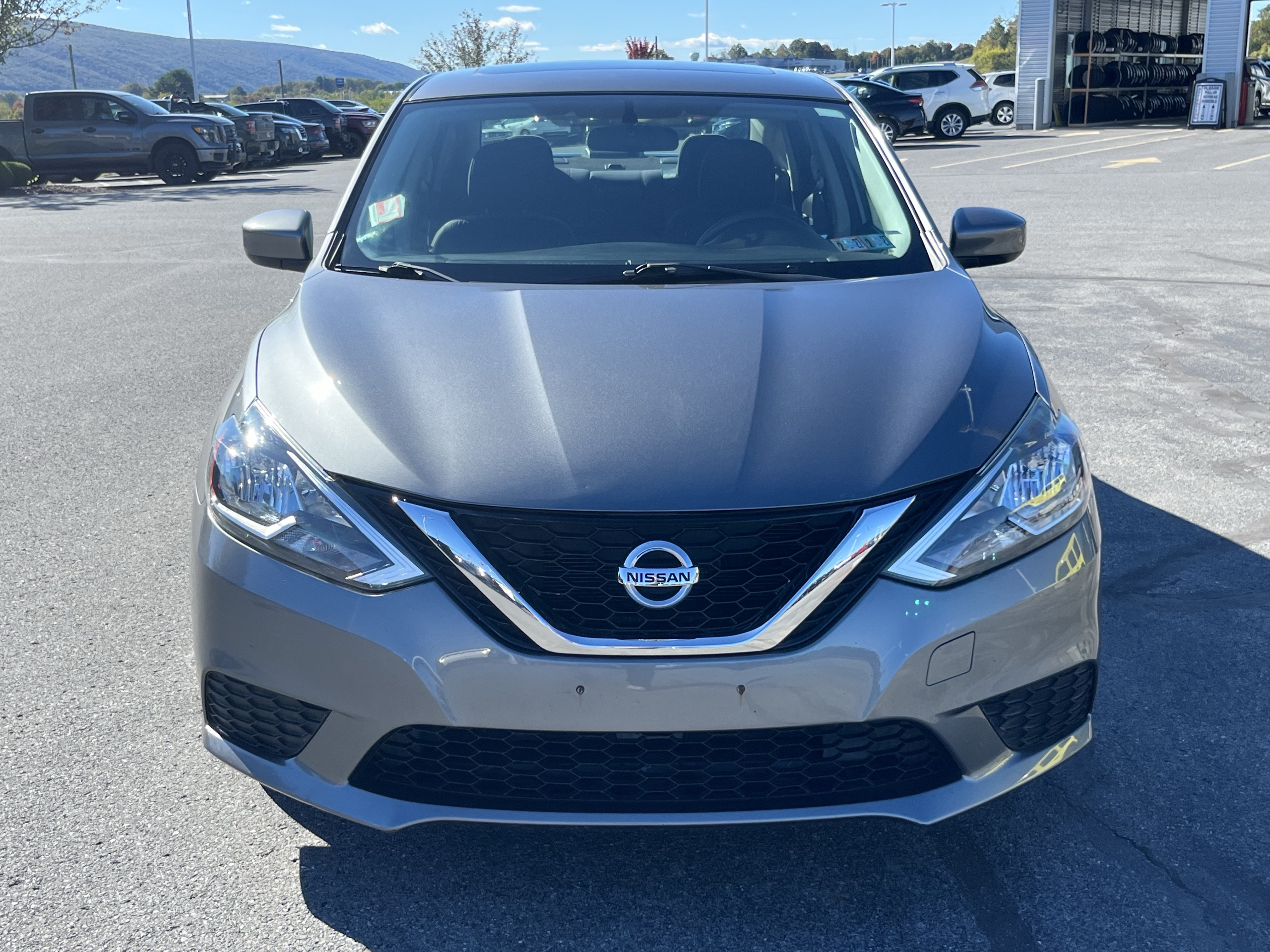 Used 2017 Nissan Sentra SV w/ Style Package FWD image 11