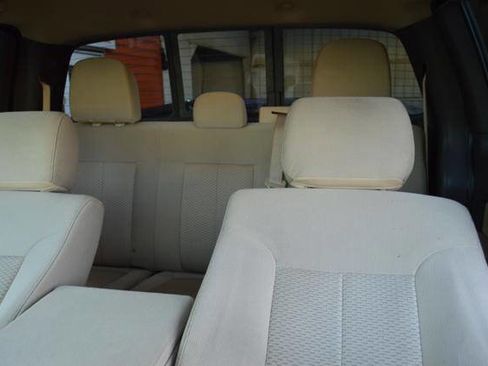 Used 2013 Ford F150 XLT w/ Luxury Equipment Group AWD/4WD image 18