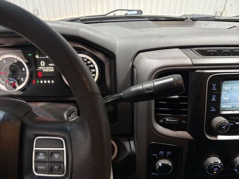 Used 2018 RAM 4500 Tradesman w/ Chrome Appearance Group AWD/4WD image 16