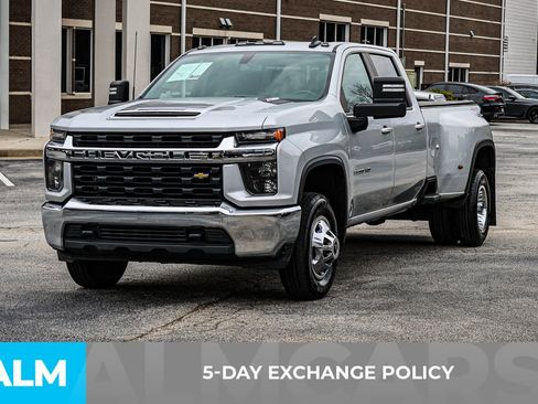 Used 2023 Chevrolet Silverado 3500 LT image 3
