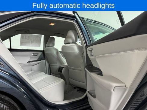 Used 2015 Toyota Camry XLE FWD image 19