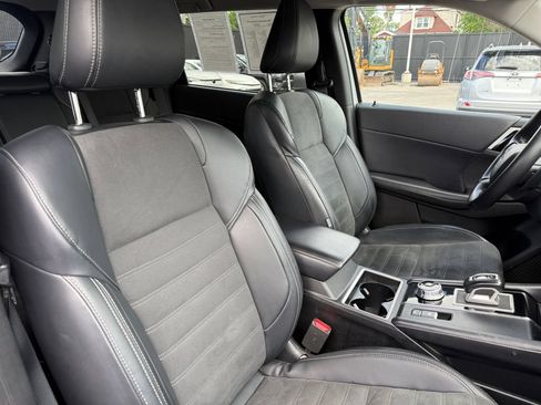 Used 2024 Mitsubishi Outlander SE AWD/4WD image 18
