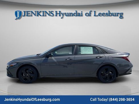 New 2026 Hyundai Elantra Sport image 9