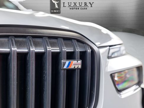 Used 2024 BMW X7 M60i w/ Executive Package AWD/4WD image 15