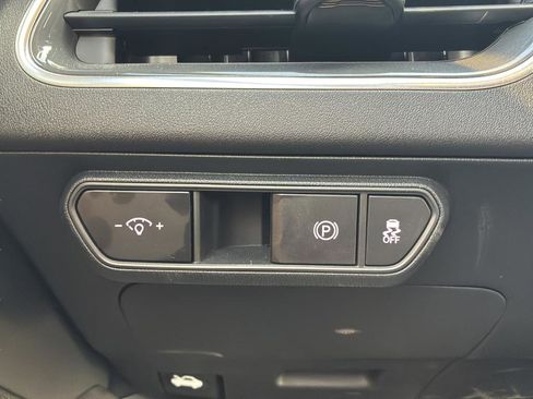 Used 2025 Kia K4 EX FWD image 32