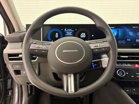 Used 2025 Hyundai Sonata SEL FWD image 3