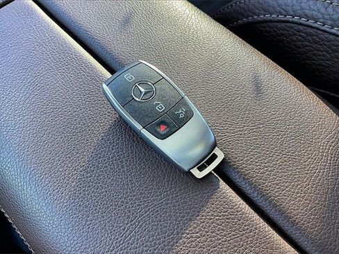 Certified 2024 Mercedes-Benz GLE 450 4MATIC image 38