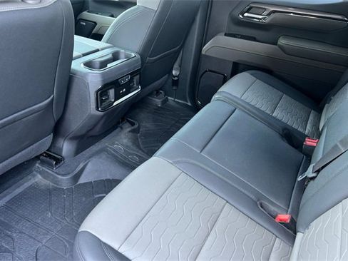 Used 2024 Chevrolet Silverado 1500 ZR2 w/ Technology Package image 14