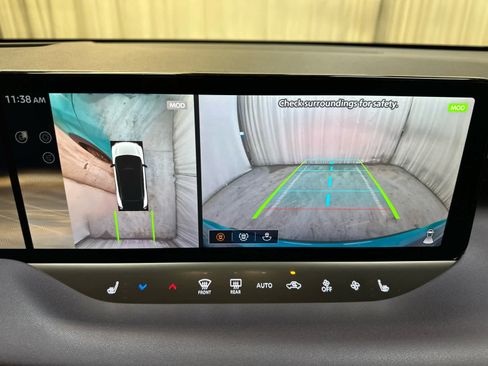 New 2026 Nissan Leaf Platinum+ image 16