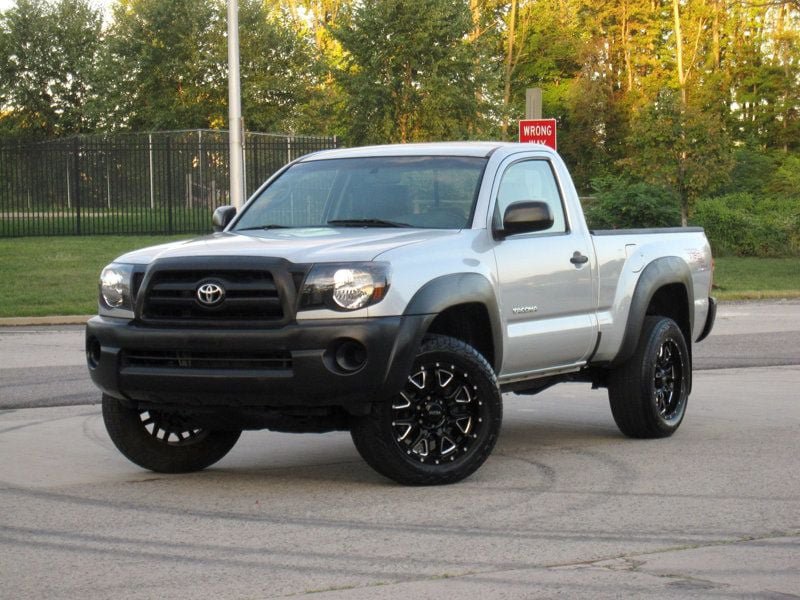 Used 2006 Toyota Tacoma 4x4 Regular Cab w/ Standard Pkg #1 image 3