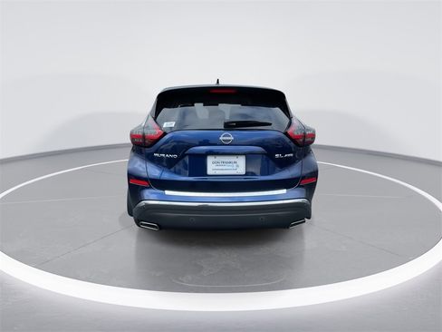 Used 2024 Nissan Murano SL image 7
