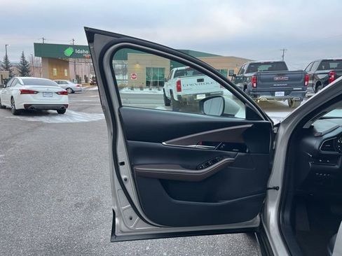 Used 2024 MAZDA CX-30 AWD 2.5 S w/ Premium Package image 24