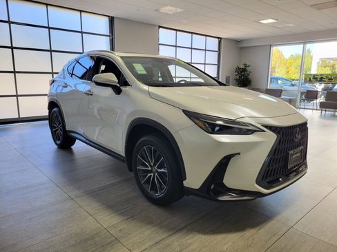 Certified 2024 Lexus NX 250 FWD w/ Premium Package image 7