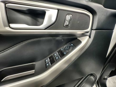 Used 2023 Ford Explorer XLT w/ Equipment Group 202A image 15
