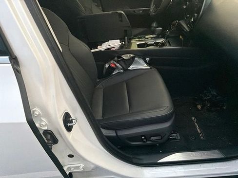 Used 2025 Lexus NX 350 AWD w/ Cold Area Package image 6