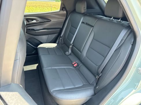 Used 2024 Chevrolet TrailBlazer RS w/ Driver Confidence Package FWD image 21