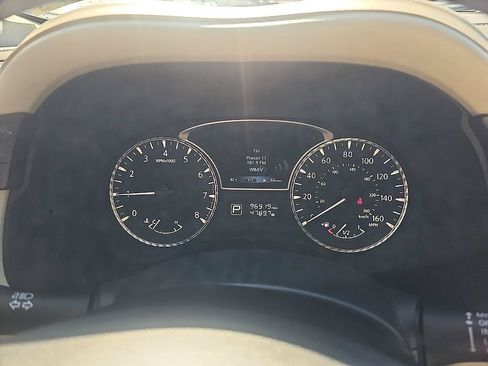 Used 2019 INFINITI QX60 Pure AWD/4WD image 17