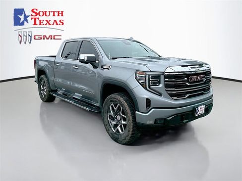 Used 2024 GMC Sierra 1500 SLT image 1