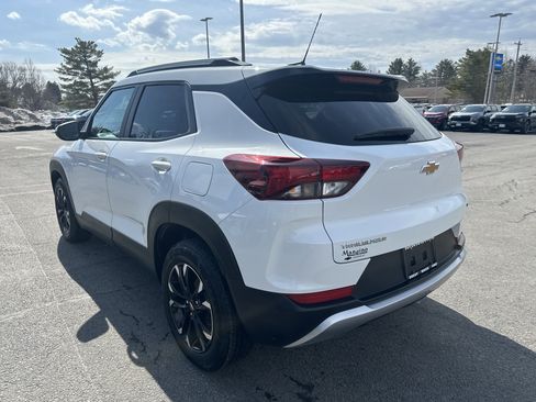 Used 2023 Chevrolet TrailBlazer LT image 4