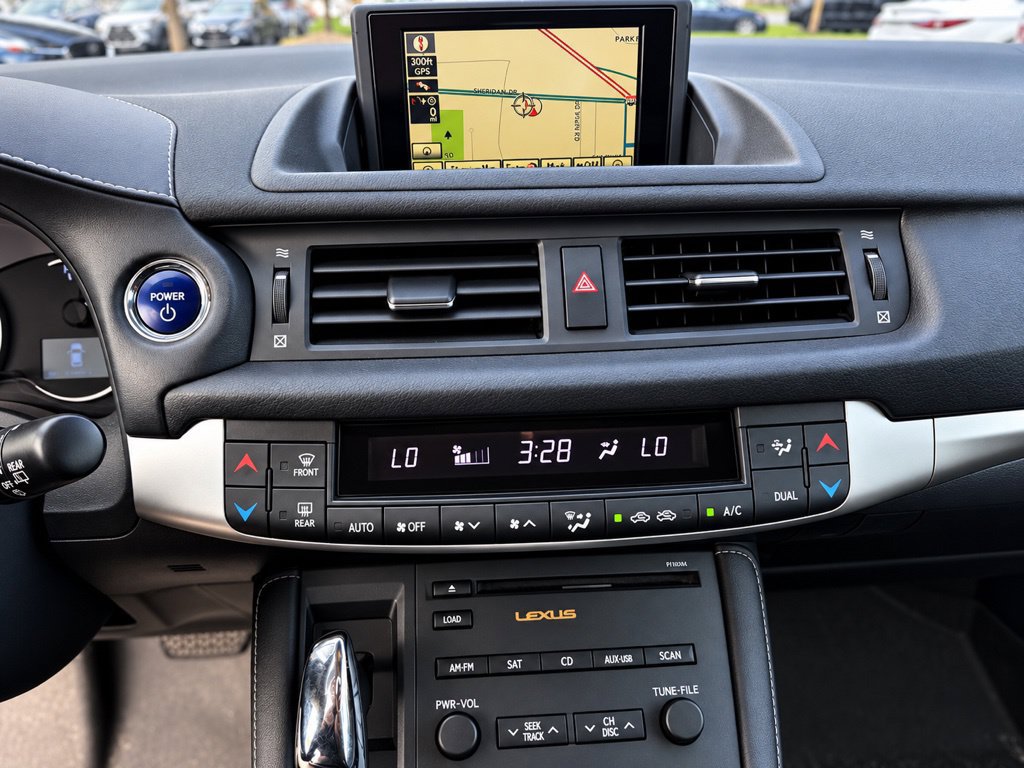 Used 2012 Lexus CT 200h Premium w/ Premium Audio Pkg FWD image 13