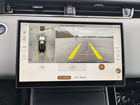 New 2026 Land Rover Range Rover Evoque Dynamic SE image 15