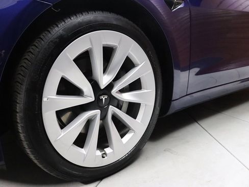 Used 2022 Tesla Model 3 image 15