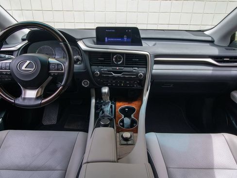 Used 2019 Lexus RX 350L FWD w/ Premium Package image 41
