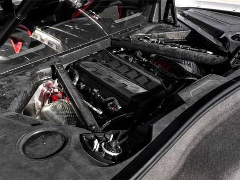 Used 2024 Chevrolet Corvette Stingray Coupe w/ 1LT image 52