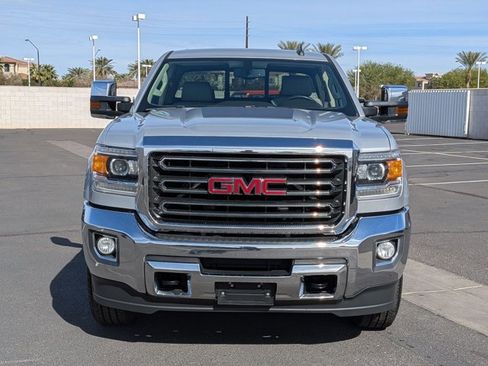 Used 2017 GMC Sierra 2500 SLT image 2