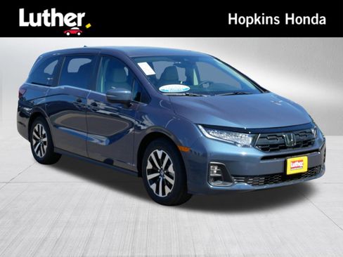 Certified 2026 Honda Odyssey EX-L image 1