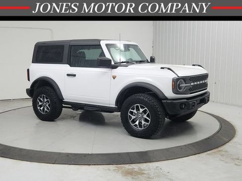 Used 2025 Ford Bronco Badlands AWD/4WD image 1