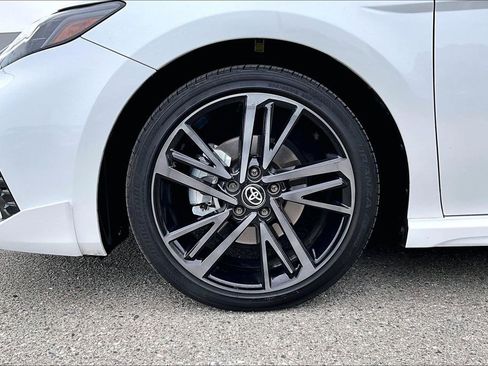 Used 2025 Toyota Camry XSE FWD image 34