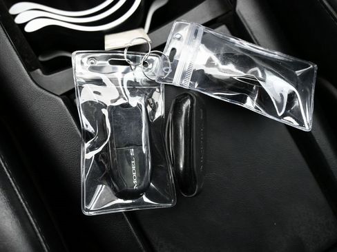 Used 2021 Tesla Model S Long Range image 32