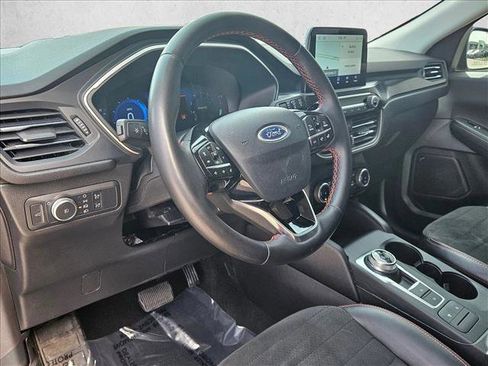 Used 2022 Ford Escape SEL w/ SEL Stealth AWD Package image 10