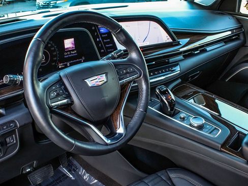 Used 2022 Cadillac Escalade ESV Sport Platinum w/ LPO, ONYX Package image 15