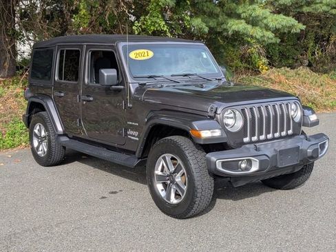 Certified 2021 Jeep Wrangler Unlimited Sahara AWD/4WD image 3