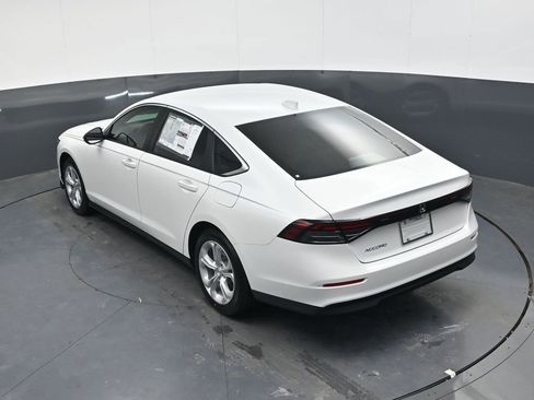 New 2026 Honda Accord LX image 28