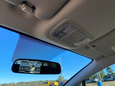 Used 2020 Honda Fit LX image 25