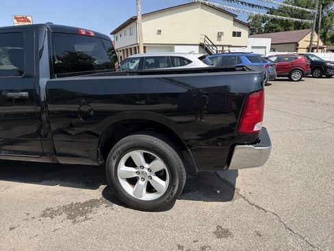 Used 2024 RAM 1500 Classic SLT AWD/4WD image 7