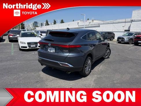 Used 2022 Toyota Venza Limited AWD/4WD image 4