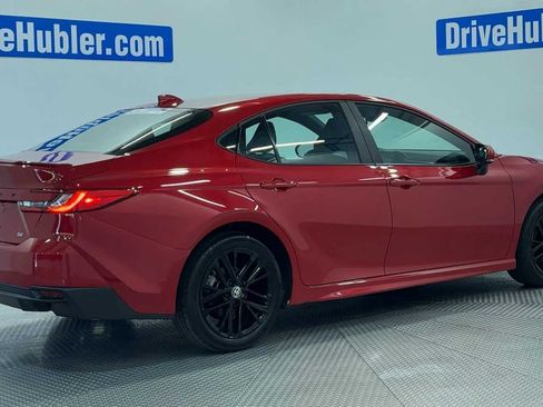 Used 2025 Toyota Camry SE w/ Convenience Package AWD/4WD image 8