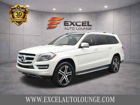 Used 2016 Mercedes-Benz GL 450 4MATIC w/ Premium I Package image 1