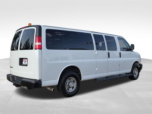 Used 2023 Chevrolet Express 3500 LS RWD image 6