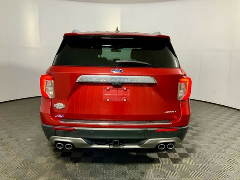 Used 2021 Ford Explorer King Ranch w/ Premium Technology Package image 14