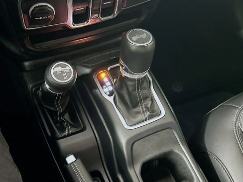 Used 2023 Jeep Wrangler Sahara w/ Cold Weather Group image 24